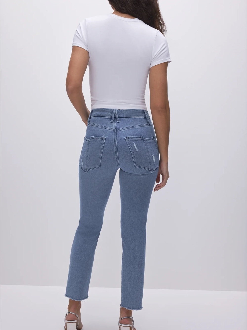 Mid-Rise Straight Leg Jeans in Light Blue